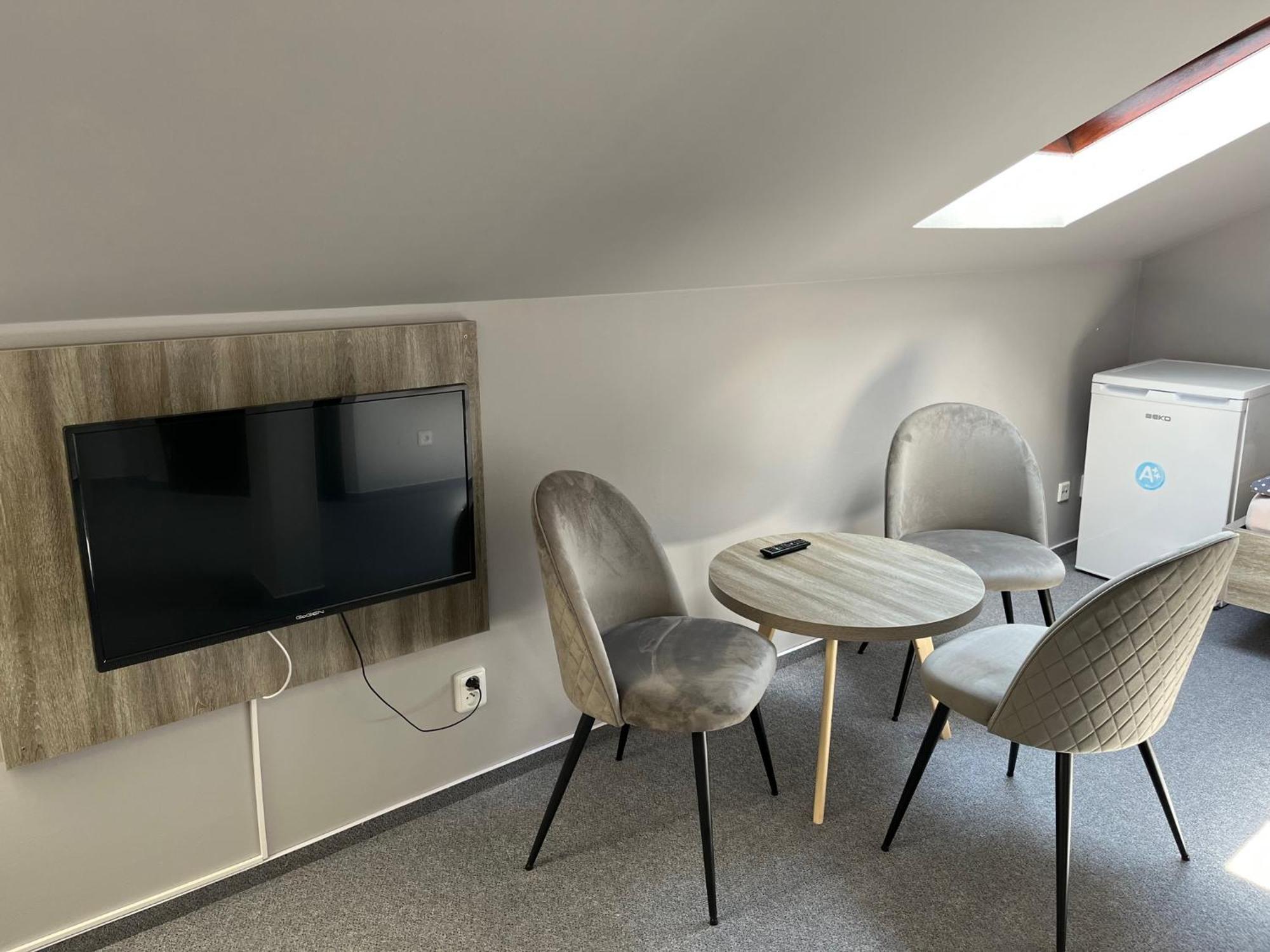 Almond Hotell Teplice Eksteriør bilde