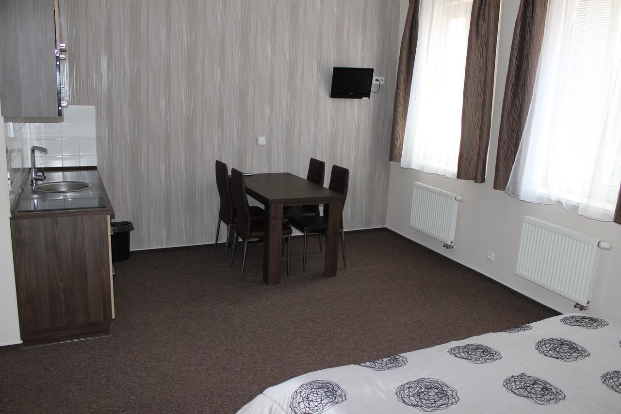 Almond Hotell Teplice Eksteriør bilde