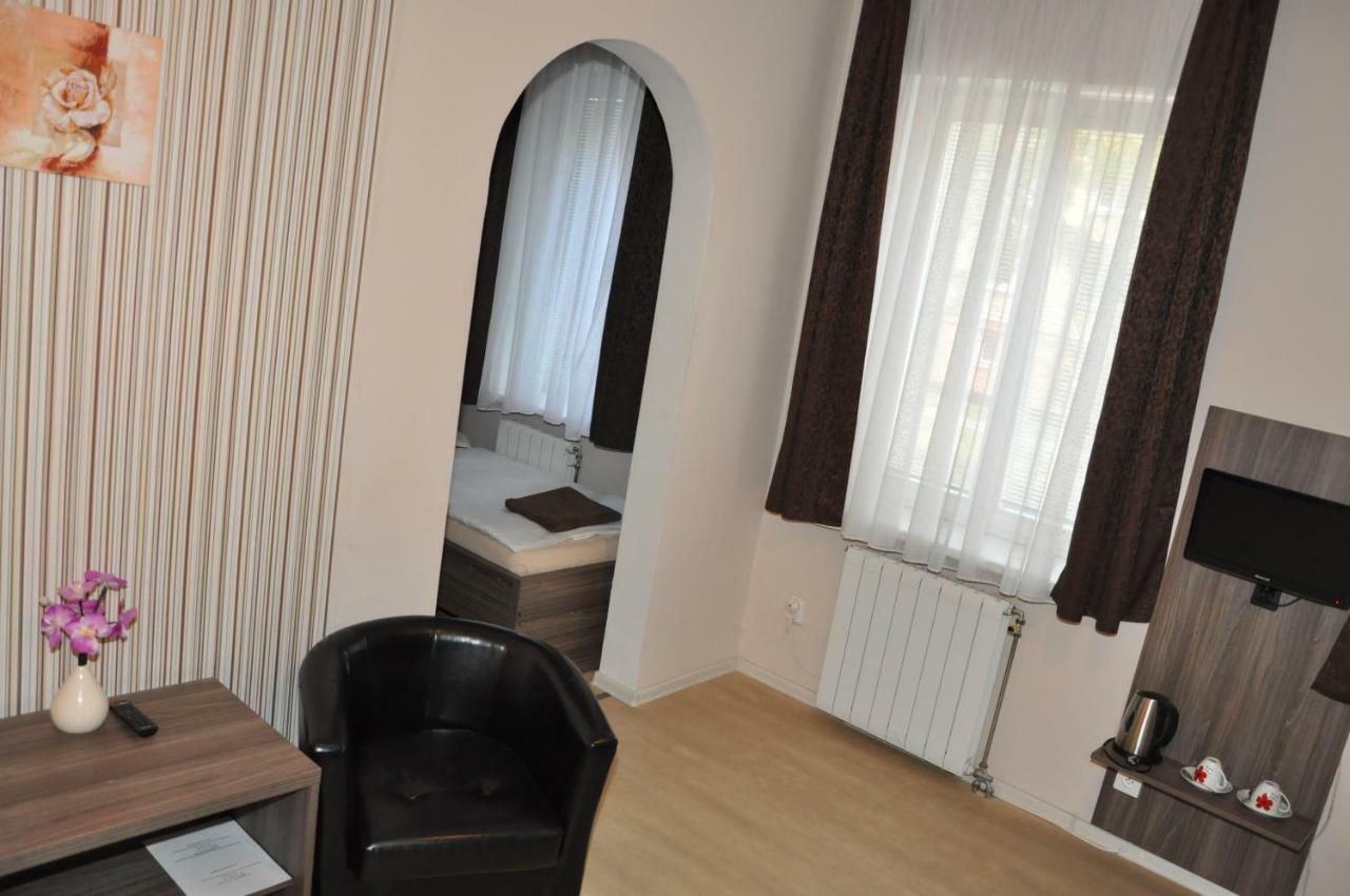 Almond Hotell Teplice Eksteriør bilde